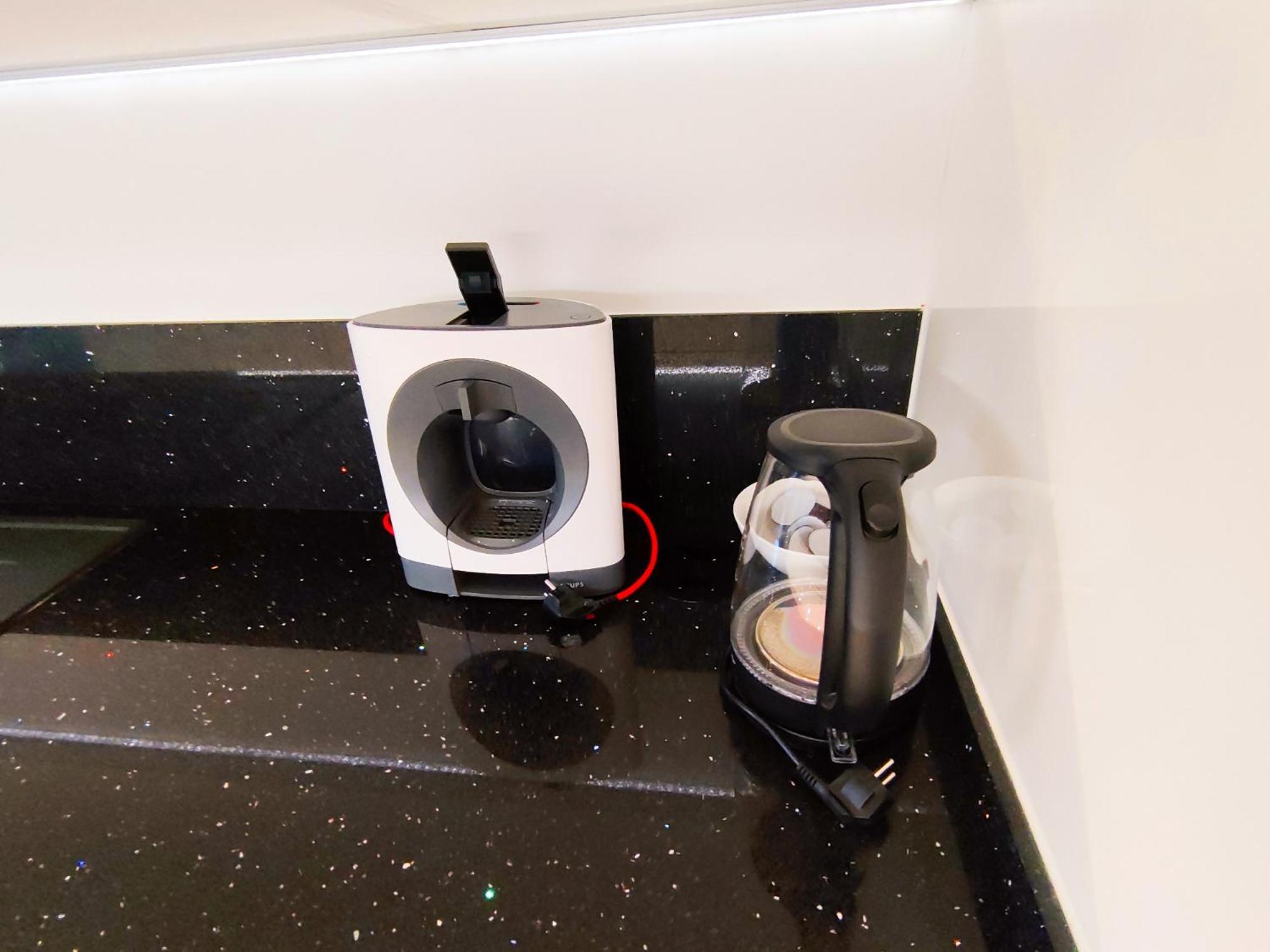 Luxury Frontline Residence Ehhouse エステポナ エクステリア 写真