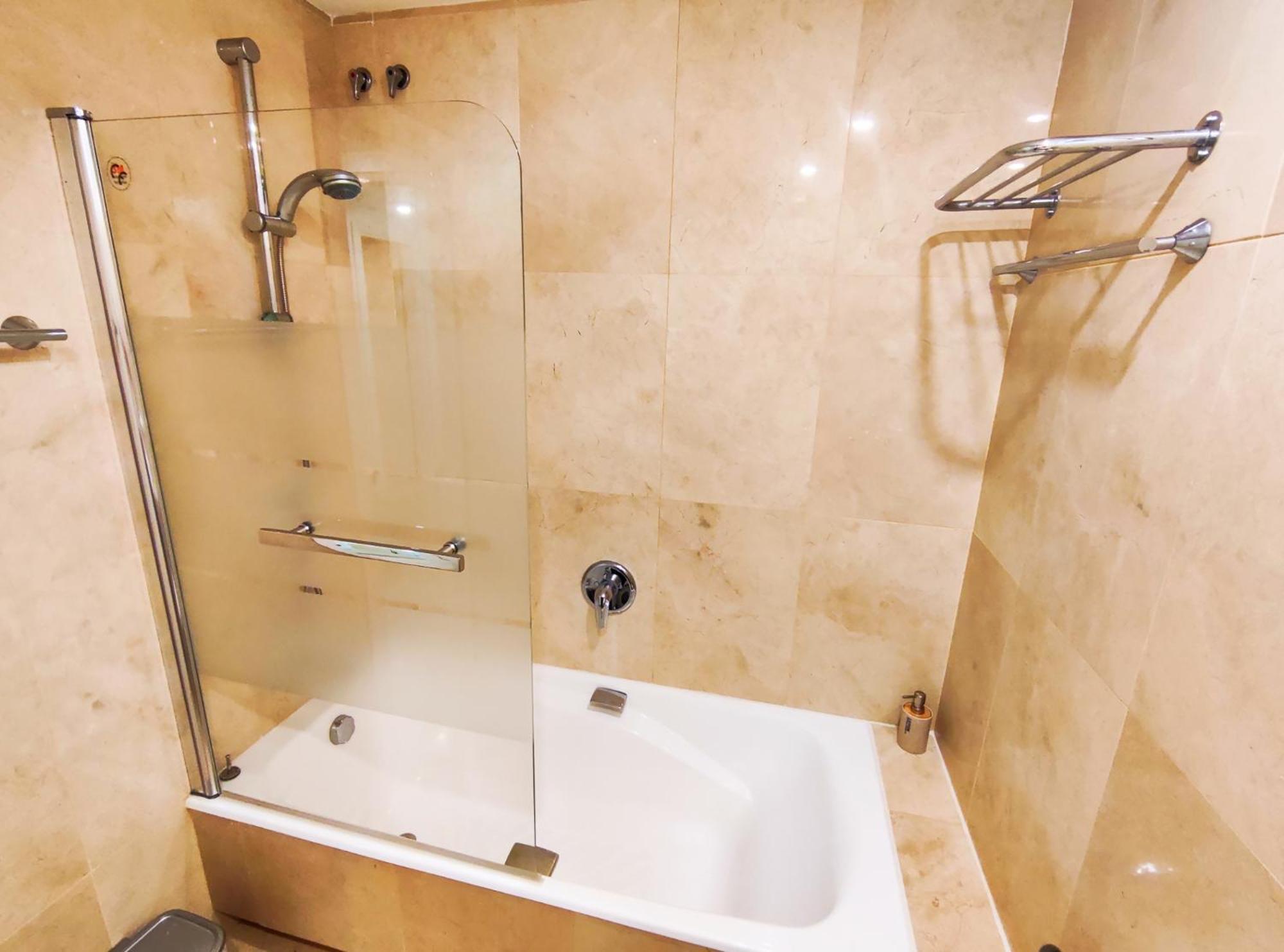 Luxury Frontline Residence Ehhouse エステポナ エクステリア 写真